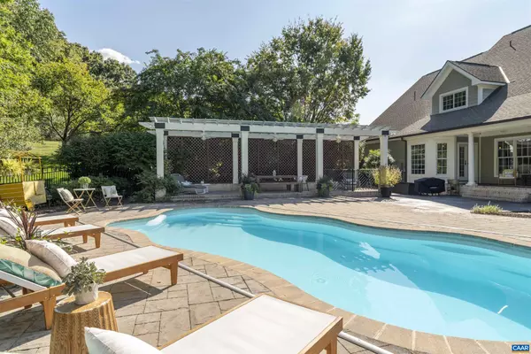 Charlottesville, VA 22903,723 RETRIEVER RUN