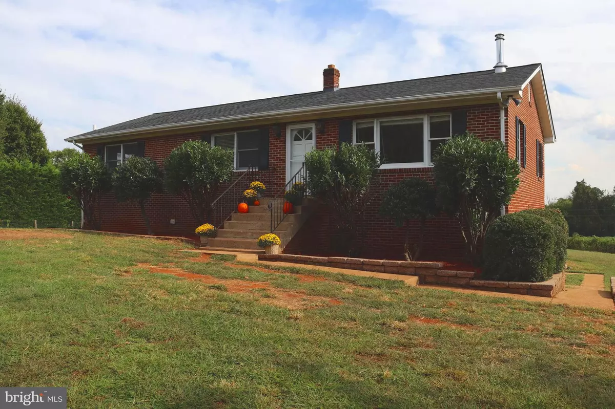 Warrenton, VA 20187,5621 OLD AUBURN RD