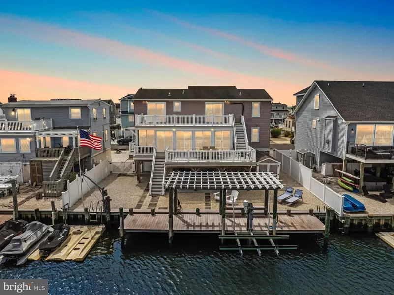 60 JENNIE DR, Manahawkin, NJ 08050