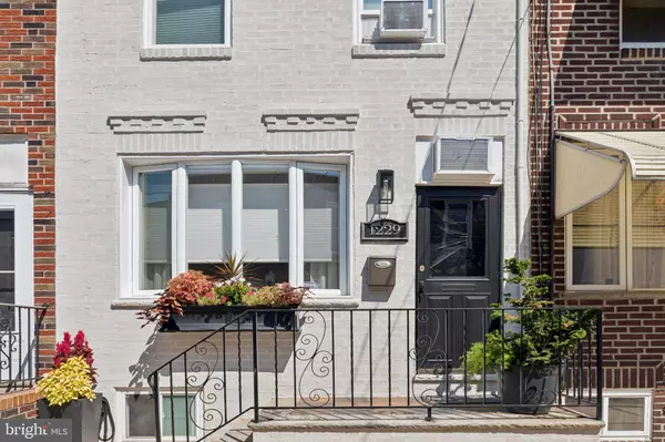 Philadelphia, PA 19148,1229 EMILY