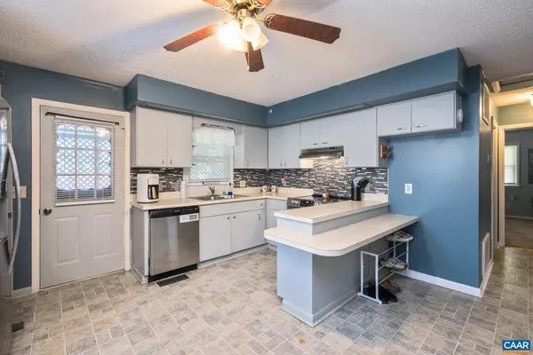 Harrisonburg, VA 22802,182 CLINTON ST