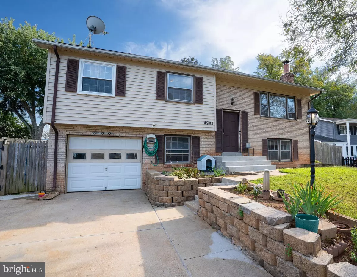 Dale City, VA 22193,4903 KENYON CT