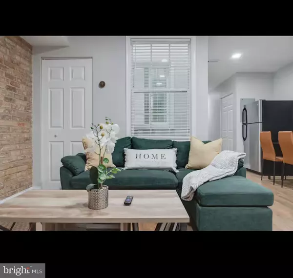 1255 RAUM ST NE #1, Washington, DC 20002