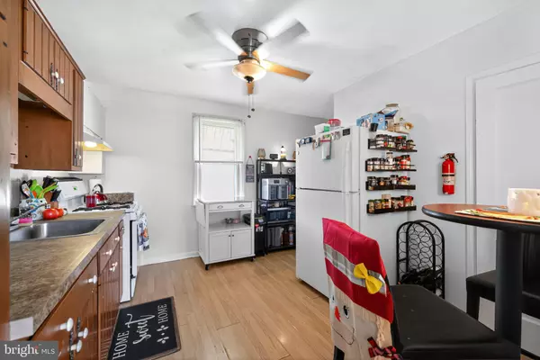 Woodbury, NJ 08096,671 WASHINGTON AVE