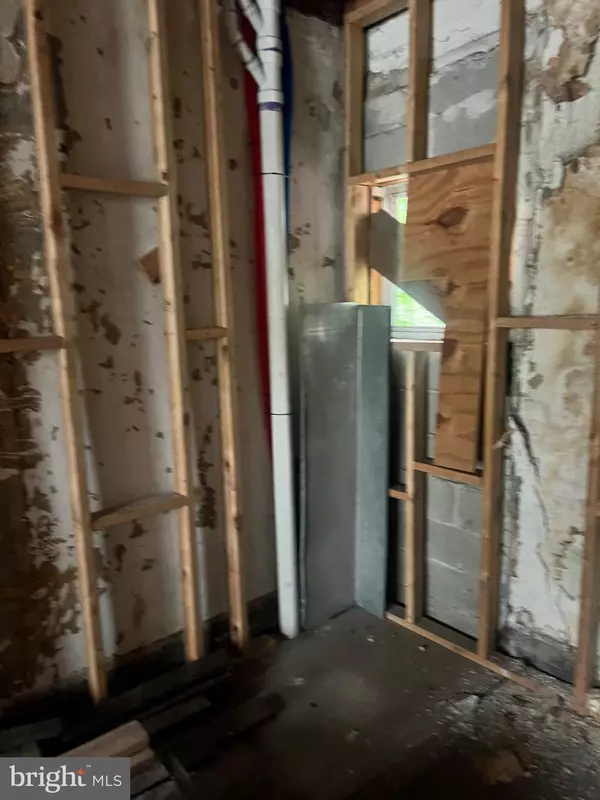 Philadelphia, PA 19146,2413 GRAYS FERRY AVE