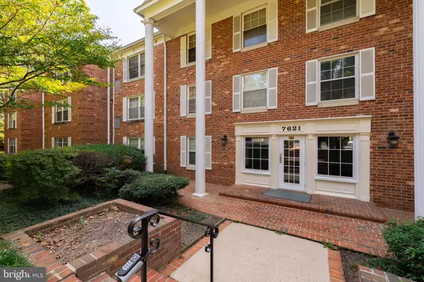 7621 PROVINCIAL DR #304, Mclean, VA 22102