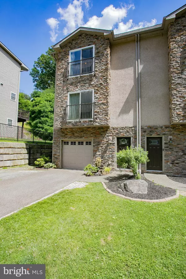 Philadelphia, PA 19128,235 PAOLI AVE