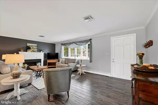 Lutherville Timonium, MD 21093,2112 SUBURBAN GREENS