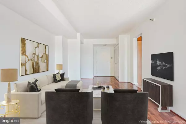 Bethesda, MD 20817,7401 WESTLAKE TER #215