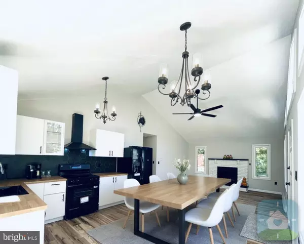 Tobyhanna, PA 18466,5646 PEMBROOK DR