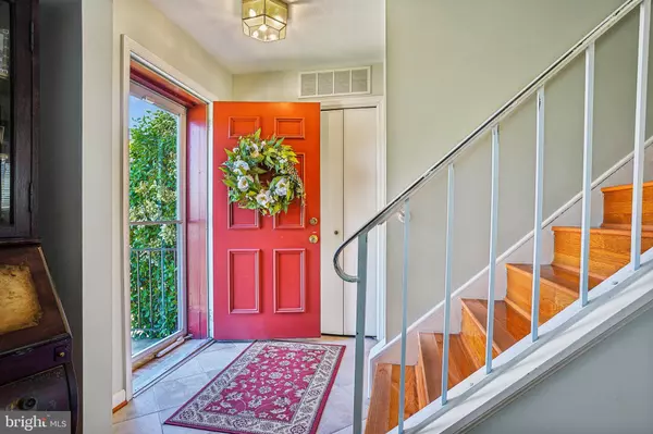 4783 KANDEL CT, Annandale, VA 22003