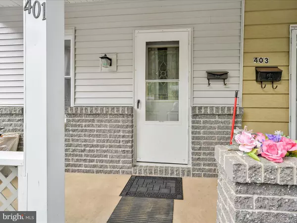 Port Carbon, PA 17965,401 N 5TH ST