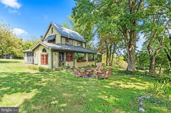 92 FLAT EARTH LN,  Harpers Ferry,  WV 25425