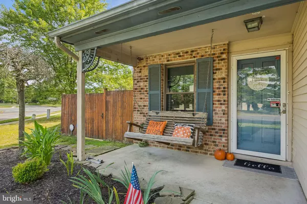 Mount Laurel, NJ 08054,74 POPPY CT