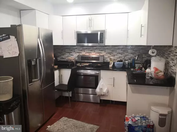 Philadelphia, PA 19123,617 N 11TH ST #1F