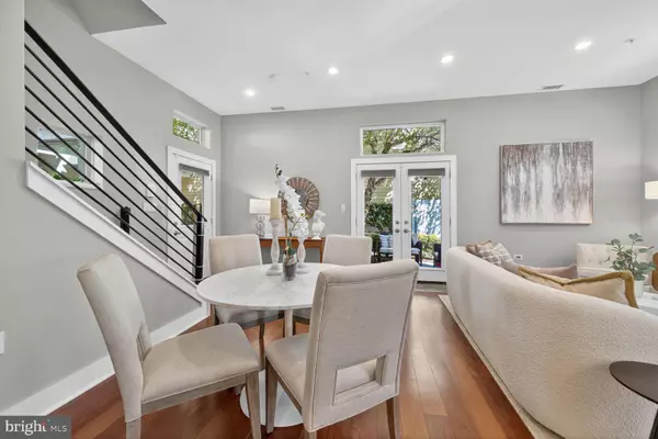 Washington, DC 20010,762 PARK RD NW #7