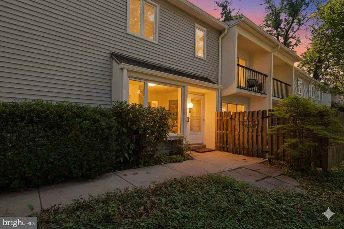 Newtown Square, PA 19073,238 E CHELSEA CIR