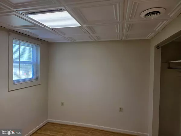 Bowling Green, VA 22427,123 #5 E BROADDUS AVE