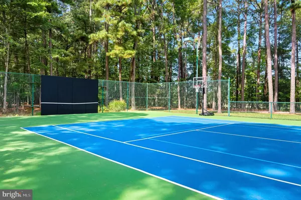 Royal Oak, MD 21662,5837 IRISH CREEK RD