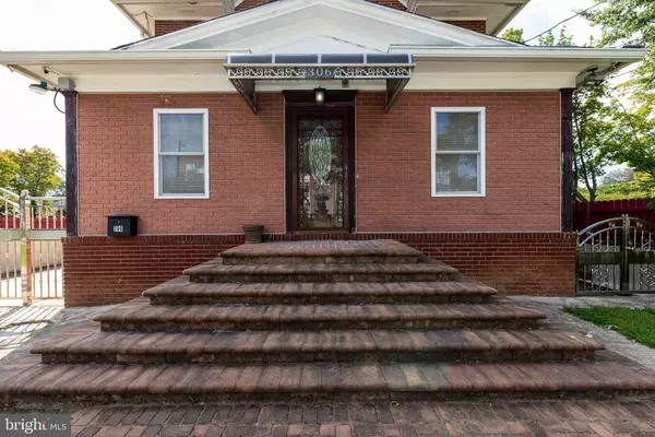 Vineland, NJ 08360,306 S EAST AVE