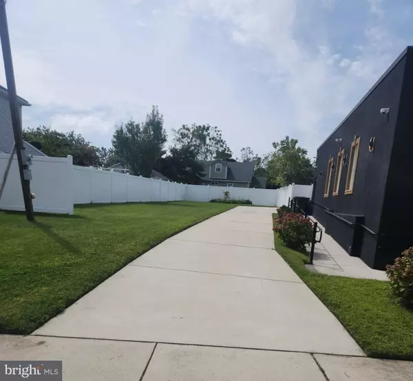 Pleasantville, NJ 08232,634 N MAIN ST