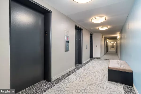 Philadelphia, PA 19103,1900-34 JOHN F KENNEDY BLVD #1412