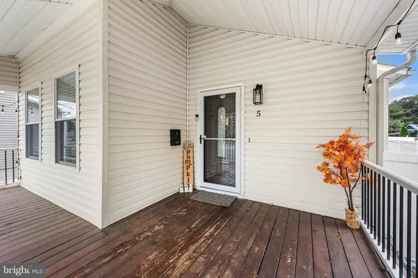 Lindenwold, NJ 08021,5 S WHITE HORSE PIKE