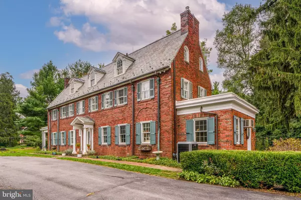 Reading, PA 19601,407 N TULPEHOCKEN RD