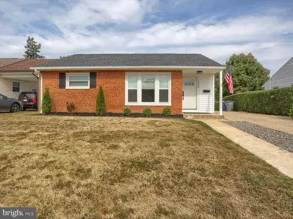 1300 STRAFFORD RD, Camp Hill, PA 17011