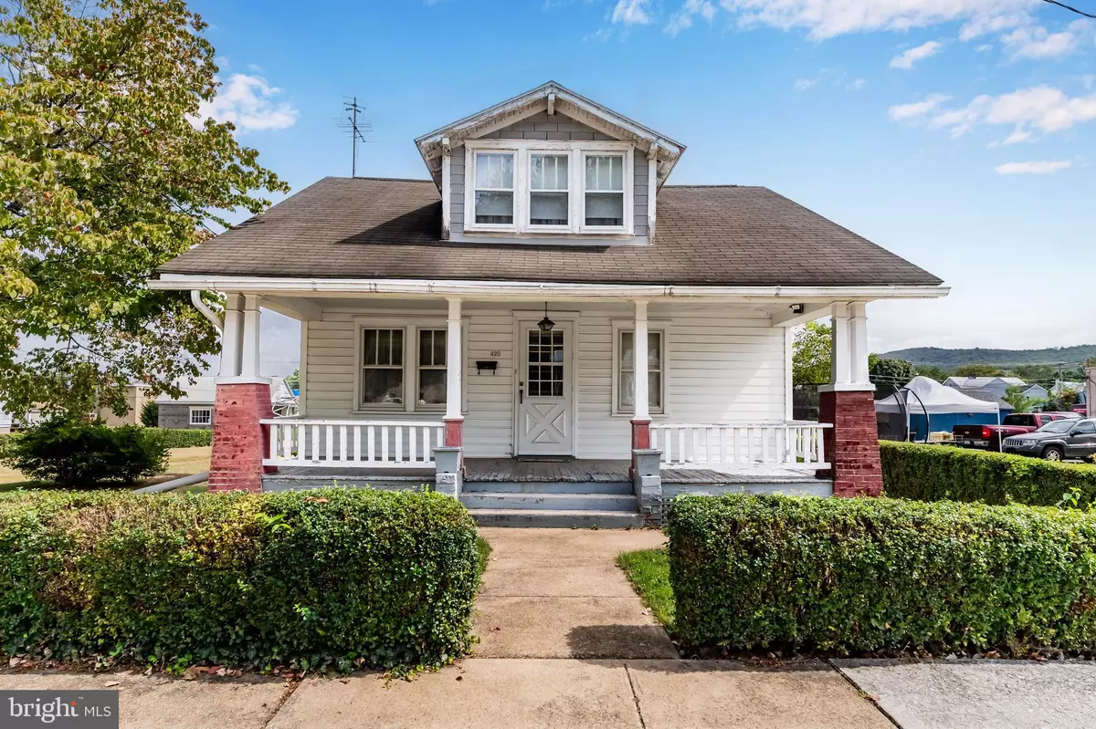 Mount Holly Springs, PA 17065,420 CHESTNUT STREET