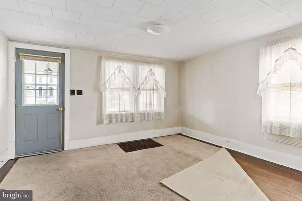 Mount Holly Springs, PA 17065,420 CHESTNUT STREET