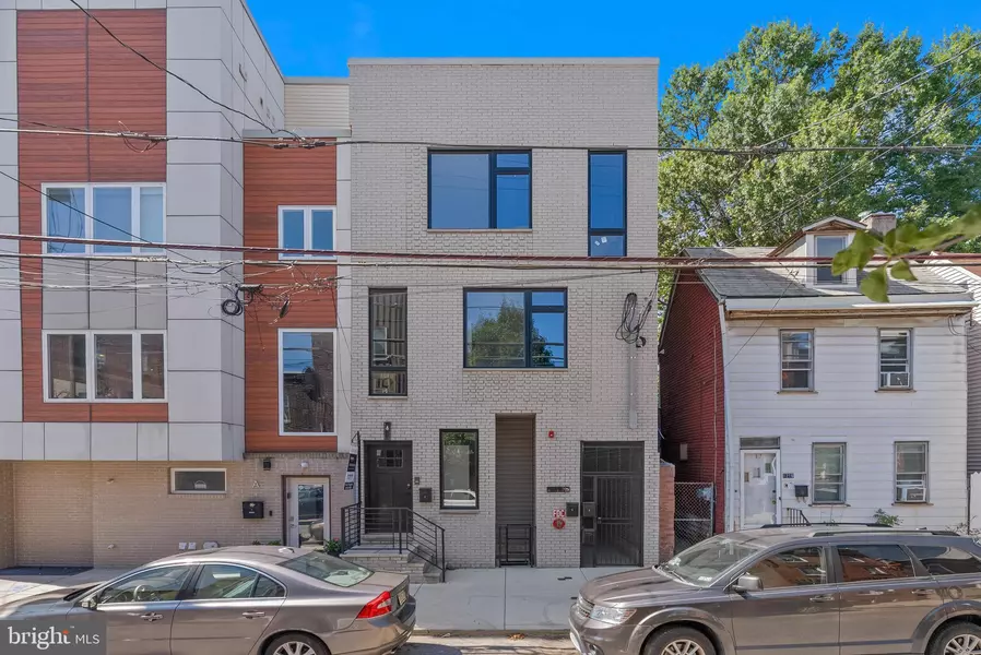 1214 E SUSQUEHANNA AVE #C, Philadelphia, PA 19125