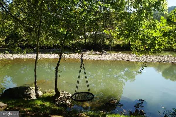 Franklin, WV 26807,789 UPPER SOUTH BRANCH RD