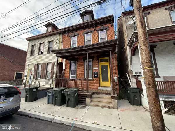 1113 CUMBERLAND ST, Lebanon, PA 17042