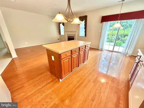 West Deptford, NJ 08086,238 NIGHT HAWK CIR