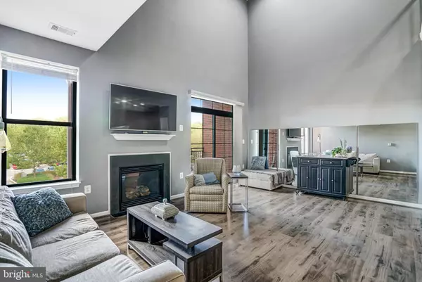 Lorton, VA 22079,9000 LORTON STATION BLVD #209