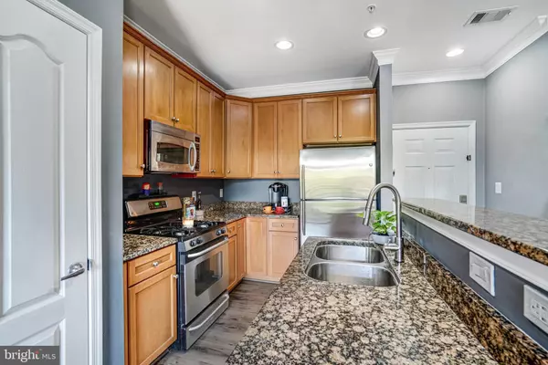 Lorton, VA 22079,9000 LORTON STATION BLVD #209