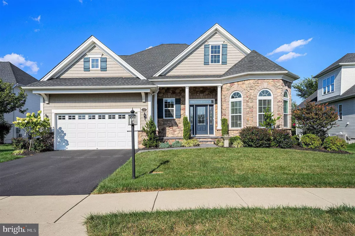 Dresher, PA 19025,237 MAGNOLIA ST