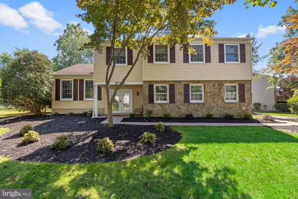 1333 BUNKER HILL DR, Cherry Hill, NJ 08003