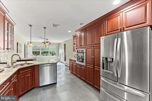 Blue Bell, PA 19422,1014 STONYBROOK DR