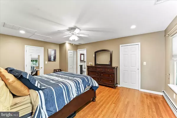 Blue Bell, PA 19422,1014 STONYBROOK DR