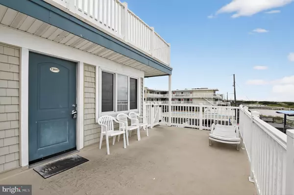 Wildwood Crest, NJ 08260,406--10 MONTEREY #201