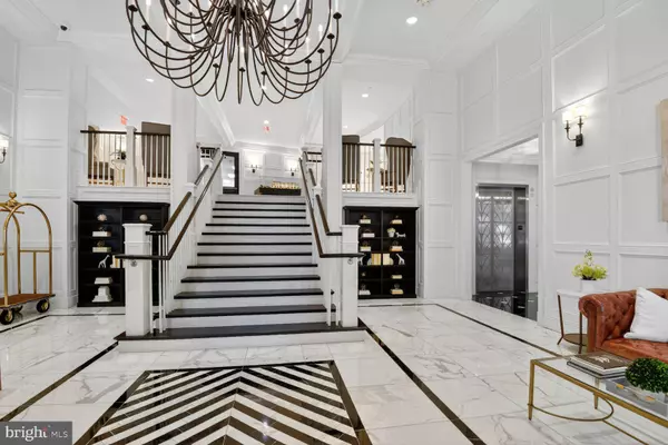 Mclean, VA 22101,6900 FLEETWOOD RD #702