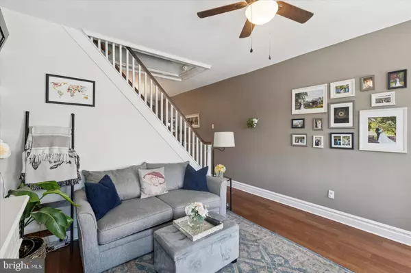 Philadelphia, PA 19127,4612 SMICK ST