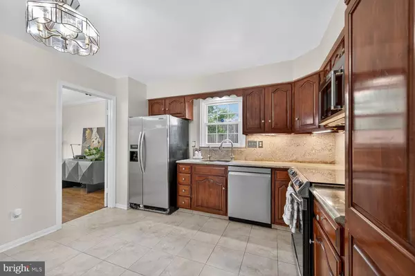 Rockville, MD 20853,15324 GEORGIAN SQUARE CT