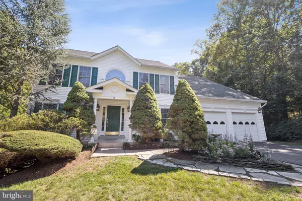 7554 KNIGHTSHAYES DR, Manassas, VA 20111