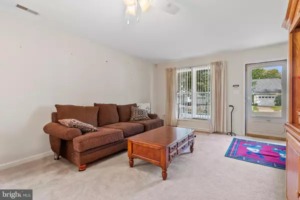 Berlin, NJ 08009,26 CARRIAGE STOP DR