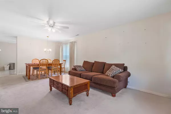 Berlin, NJ 08009,26 CARRIAGE STOP DR