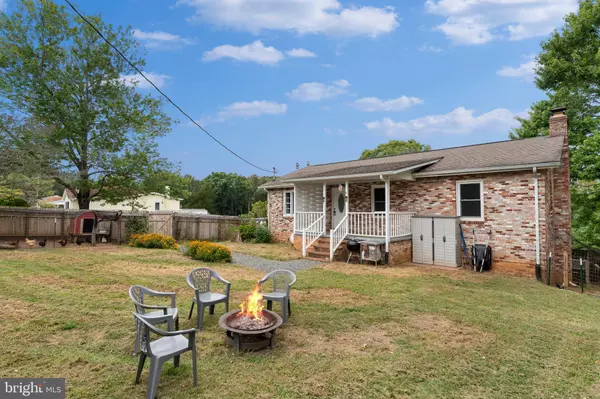 Barboursville, VA 22923,4397 RIDGE RD RD