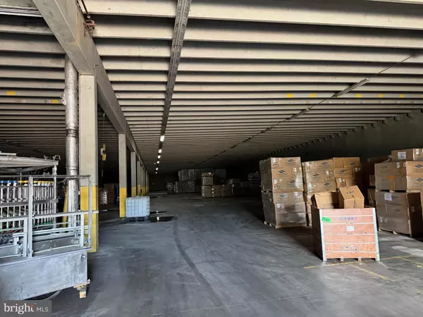 Winchester, VA 22601,551 FAIRMONT AVE